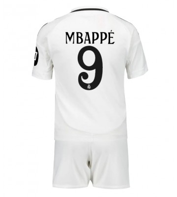 Real Madrid Kylian Mbappe #9 Hjemmebanesæt Børn 2024-25 Kort ærmer (+ korte bukser)